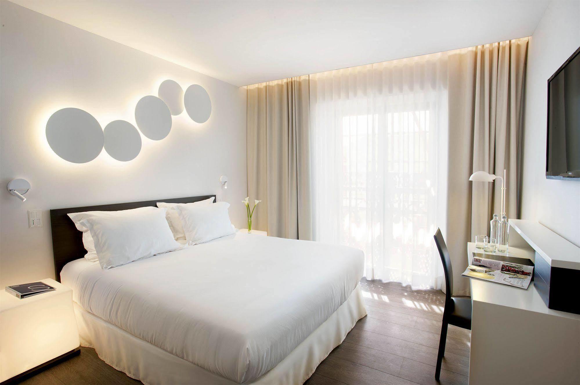 Готель H10 Port Vell 4* Sup Барселона Екстер'єр фото
